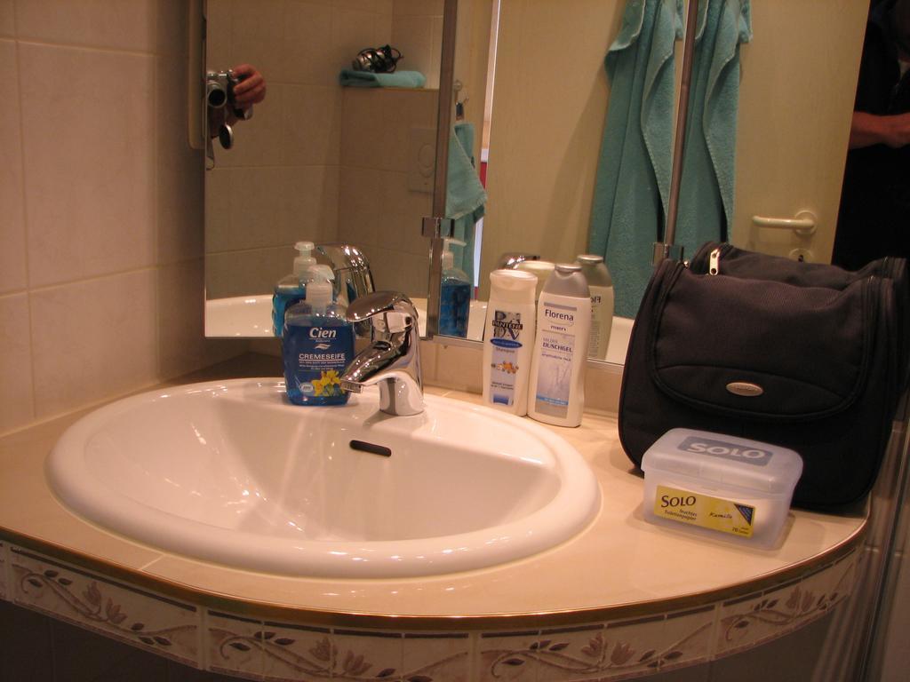 Hotel-Pension Lydia Berlijn Kamer foto